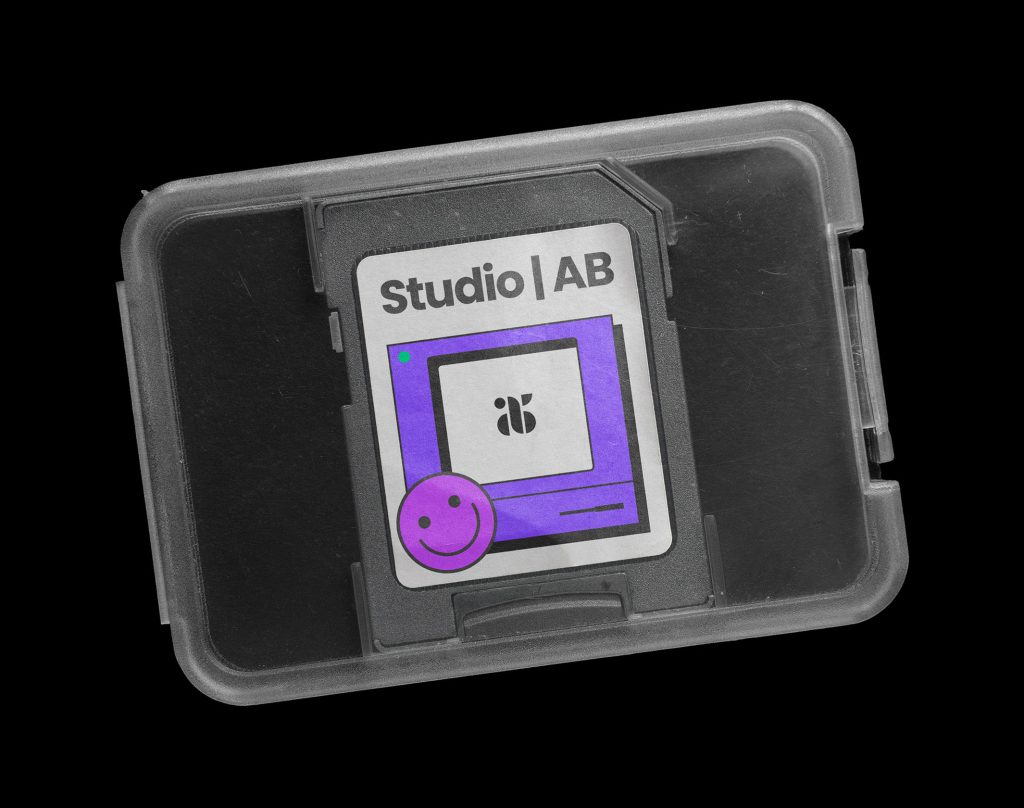 Création graphique pour le Studio AB sur carte SD d''ordinateur.